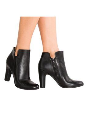 SAM EDELMAN Black Leather Side Zip Chunky Heel Booties 9